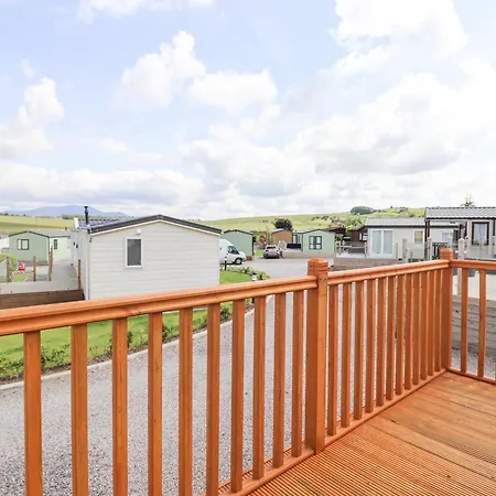 31 Forest Views